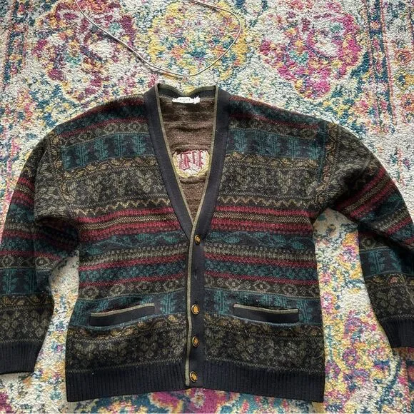 90s vintage one of a kind cabincore slouchy cardigan - Picture 7 of 9